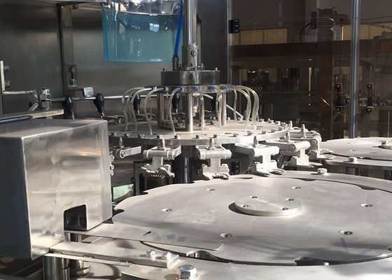 L'operazione facile ha carbonatato la capacità imbottigliante dell'attrezzatura 20000-24000BPH della bevanda fornitore
