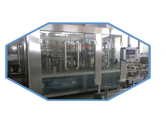 Macchina di rifornimento automatica affidabile gassosa della soda della macchina di rifornimento della bevanda di 8000 BPH fornitore