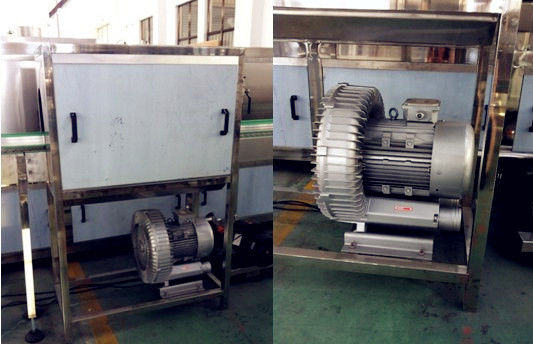 Un'imbottigliatrice di 10000 BPH Monoblock fornitore