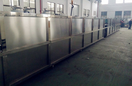 Un'imbottigliatrice di 10000 BPH Monoblock fornitore