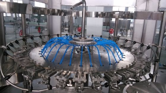 attrezzatura imbottigliante della bibita 24000BPH fornitore