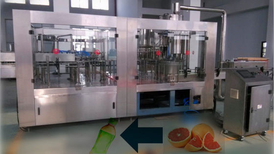 linea di riempimento riempimento risciacquante automatico del succo 5000BPH e tappatrice fornitore